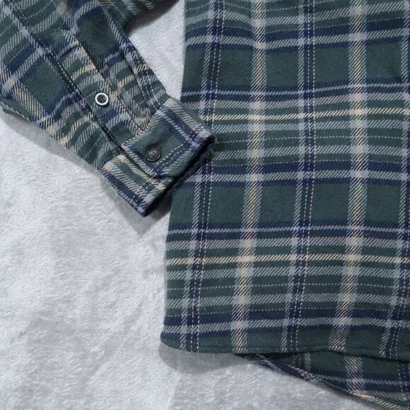 Woolrich Shirt Mens M Green Brawny Flannel Plaid Shacket Button Down Outdoors - Picture 3 of 16